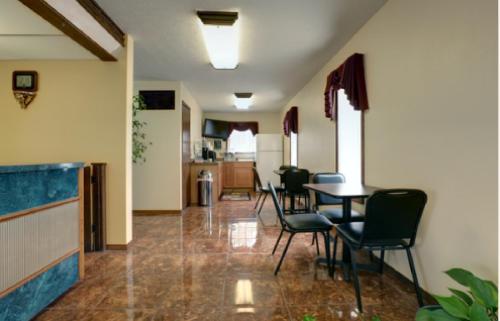 Americas Best Value Inn Weatherford OK - image 5