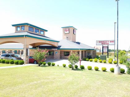 Motel in Weatherford Texas