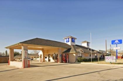 Americas Best Value Inn Weatherford - image 5