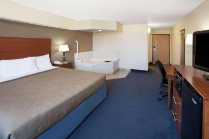 AmericInn by Wyndham Webster City - image 3