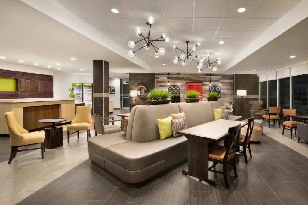 Home2 Suites by Hilton Houston Webster - main image