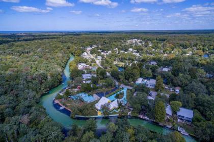 Pams Mermaid House with Riverfront Yard and Lanai! - image 4