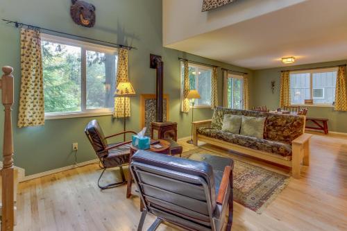 Roaring River Retreat - image 4