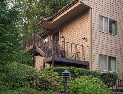 Resort Villas Adjacent to Beautiful Mt Hood National Forest - image 11