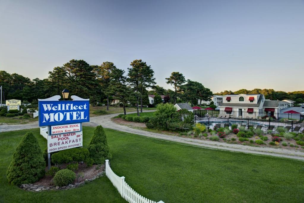 Wellfleet Motel & Lodge - main image