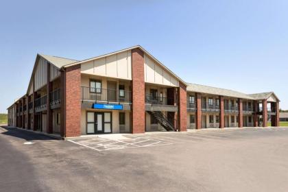 Travelodge by Wyndham Wellington - image 5