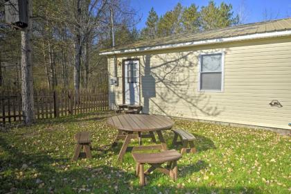 Wellsboro Single-Story Cabin with Screened Patio