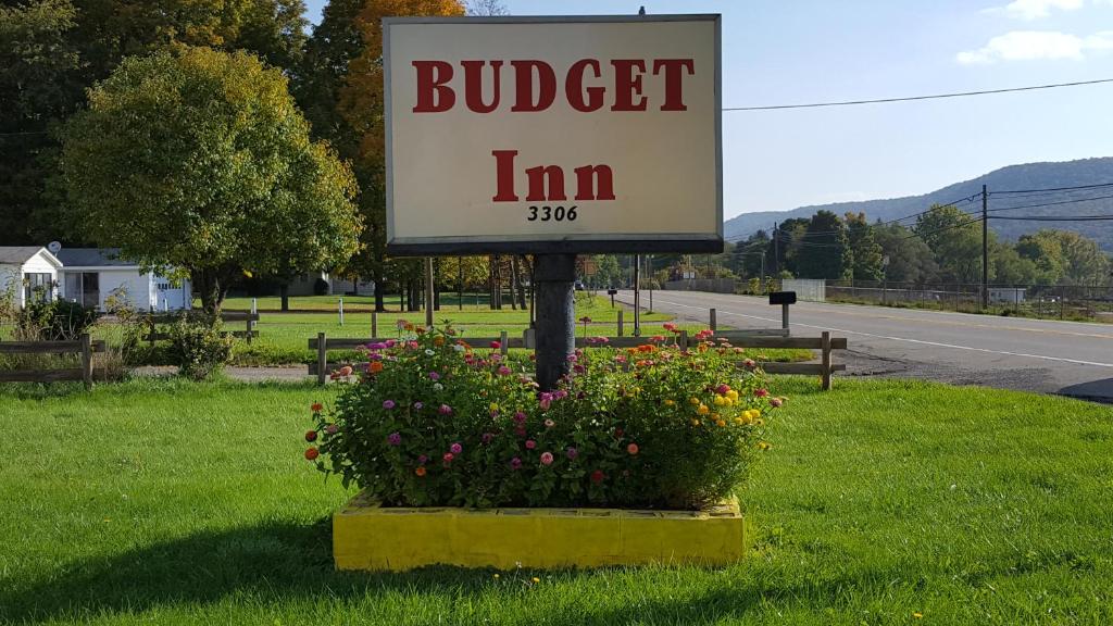 Budget Inn - main image