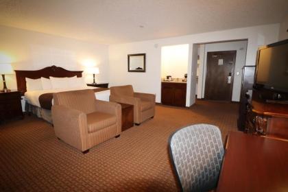 Best Western Chieftain Inn - image 15