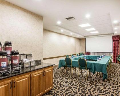 Comfort Suites Wenatchee Gateway - image 3