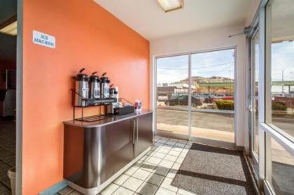 Motel 6 Wendover - image 12