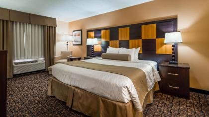 Best Western Plus - Wendover Inn - image 10