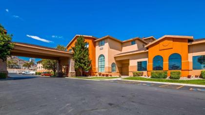 Best Western Plus - Wendover Inn - image 13