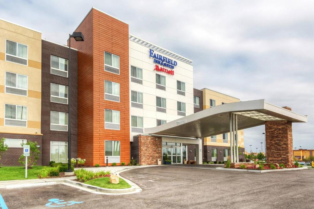 Fairfield Inn & Suites by Marriott Wentzville - main image