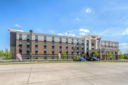 Hampton Inn-St. Louis Wentzville MO - image 15