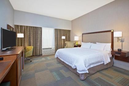 Hampton Inn Southfield/West Bloomfield - image 12