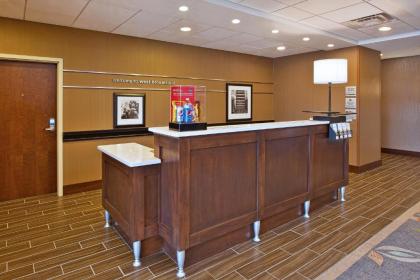 Hampton Inn Southfield/West Bloomfield - image 9