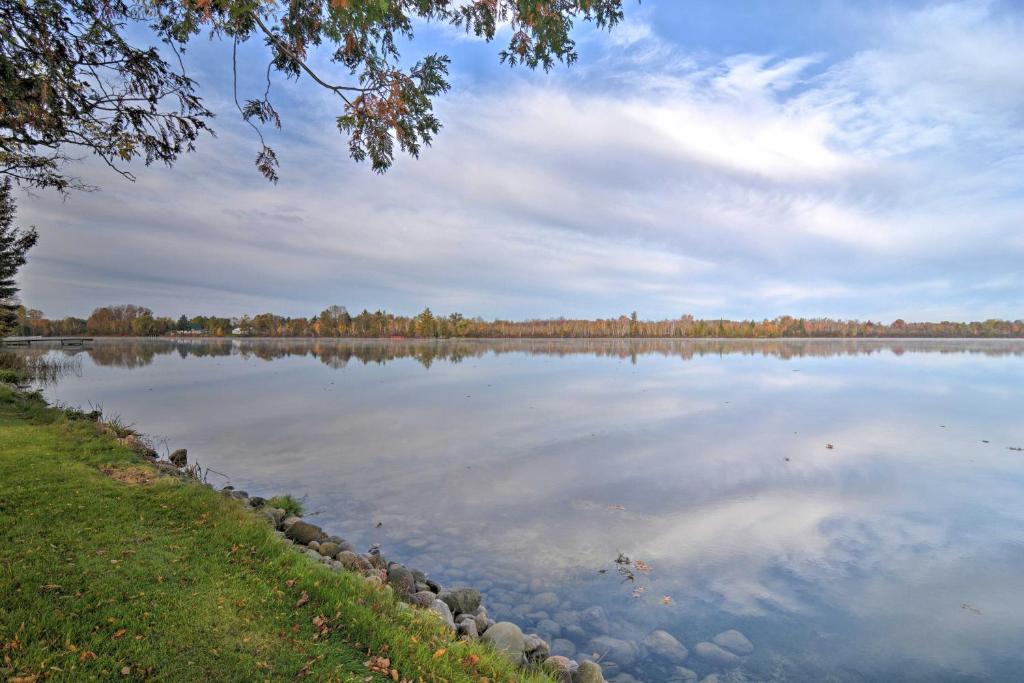 Quintessential Lake George House with BBQ and Fire Pit - image 4