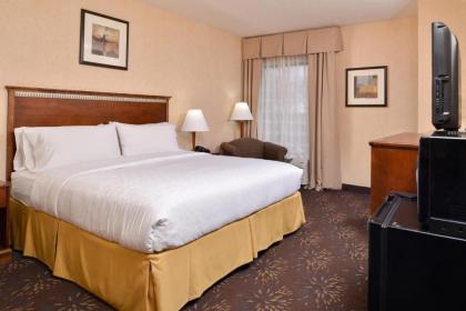 Holiday Inn Express Hotel & Suites West Chester an IHG Hotel - image 13