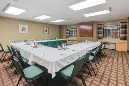 Microtel Inn & Suites by Wyndham West Chester - image 10