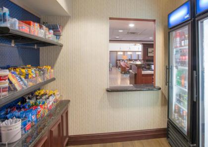 Hampton Inn & Suites Cincinnati-Union Centre - image 11