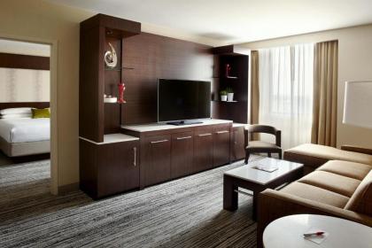 Marriott Cincinnati North - image 5