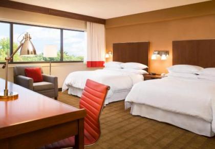 Four Points by Sheraton Cincinnati North/West Chester - image 1