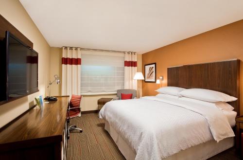 Four Points by Sheraton Cincinnati North/West Chester - image 2