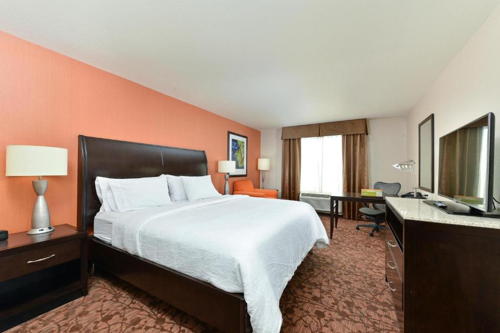 Hilton Garden Inn West Chester - image 6