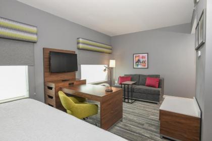 Hampton Inn & Suites Cincinnati Liberty Township - image 12