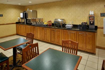 Country Inn & Suites by Radisson Columbia Airport SC - image 5