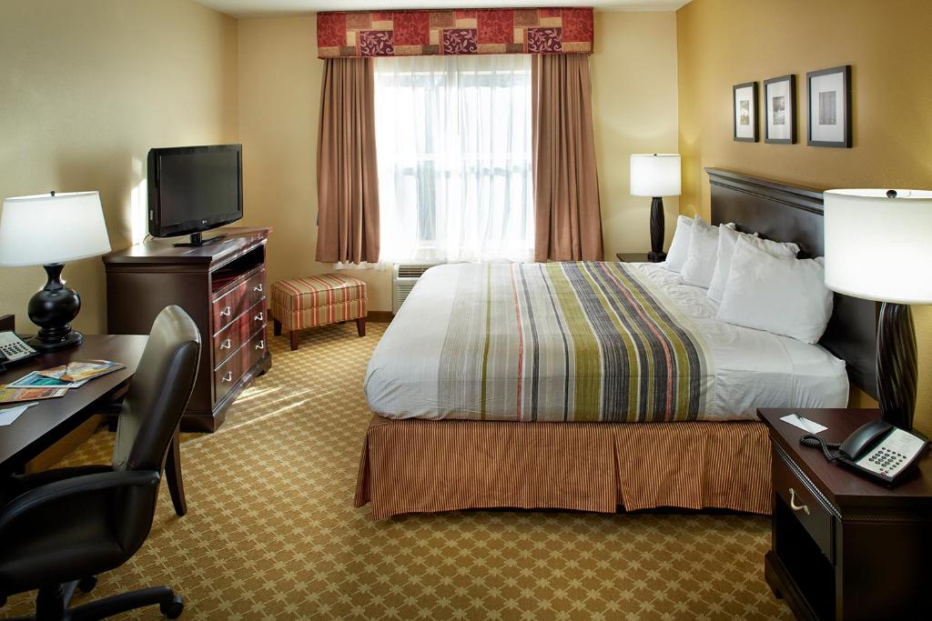 Country Inn & Suites by Radisson Columbia Airport SC - image 7