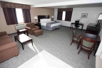 Best Western New Baltimore Inn - image 5