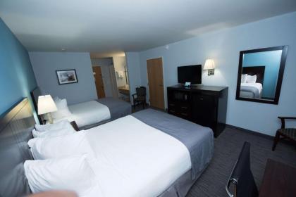 Best Western New Baltimore Inn - image 9