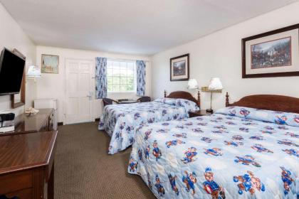 Travelodge by Wyndham Cape Cod Area - image 5