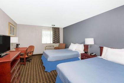 Days Inn by Wyndham West Des Moines - image 2