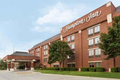 Hampton Inn West Des Moines Lake Drive - image 9