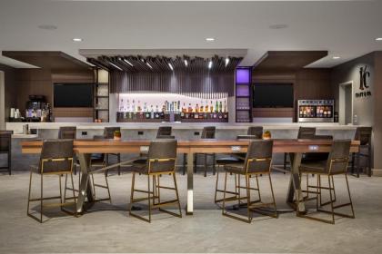 West Des Moines Marriott - image 3