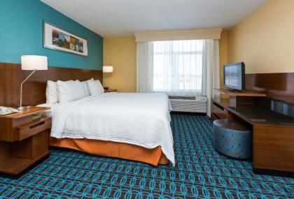 Fairfield Inn & Suites Des Moines West - image 11