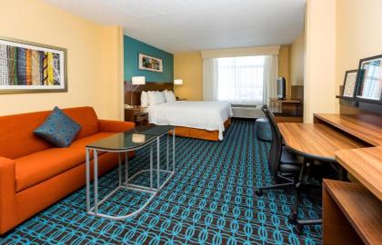 Fairfield Inn & Suites Des Moines West - image 12