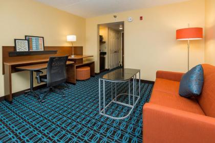 Fairfield Inn & Suites Des Moines West - image 14