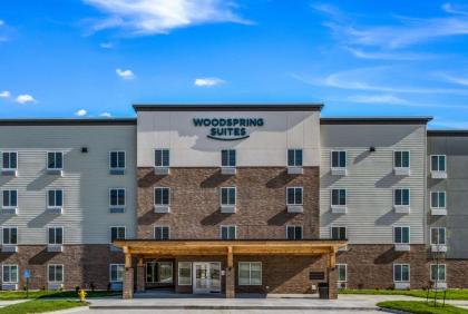 WoodSpring Suites West Des moines