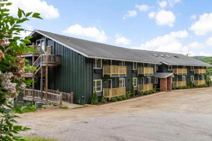 the Lodge at mount Snow West Dover