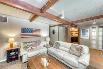 Mount Snow Chalet - image 8