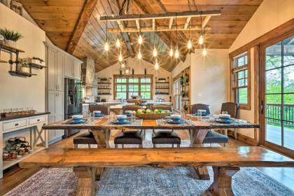 Elegant Mtn Chalet with Deck 1 Mi to Mt Snow! - image 8