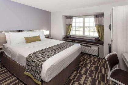 Microtel Inn & Suites by Wyndham West Fargo Near Medical Center - image 12