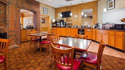 Best Western West Greenwich Inn - image 14