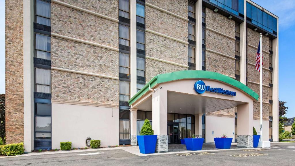 Best Western Executive Hotel New Haven-West Haven - main image