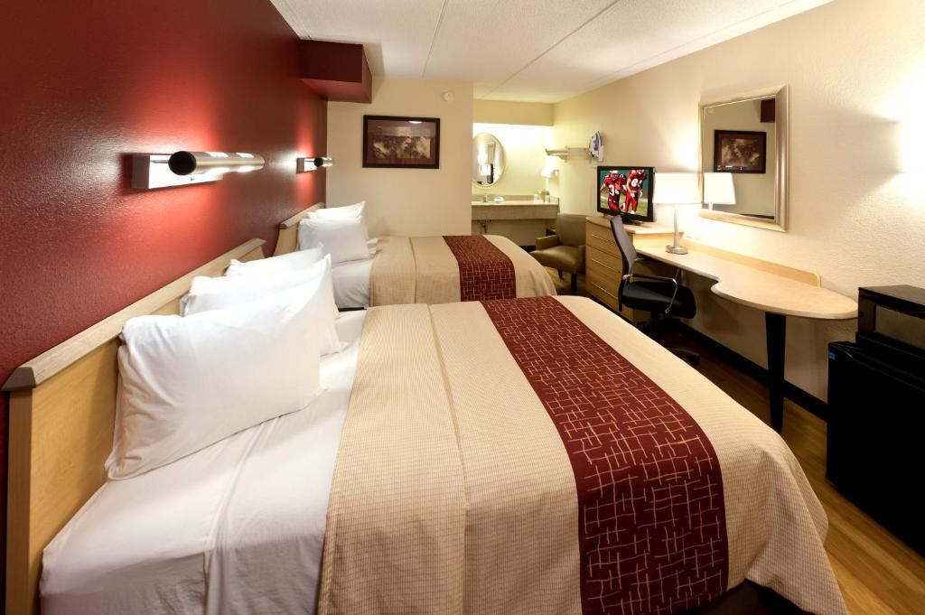 Red Roof Inn Rochester - Henrietta - image 5