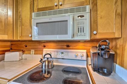 Chestnut Acres Cabin with Hot Tub and Mtn Views - image 10